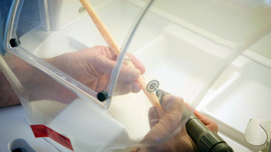 Dr. Andrew Dawood preparing for surgery using a patient-specific 3D printed model