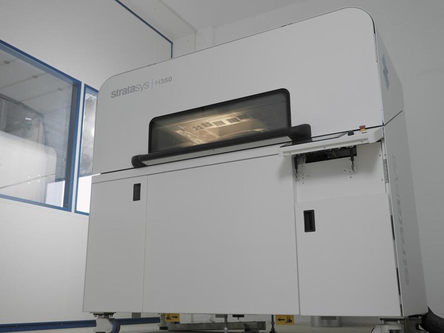 The Stratasys H350