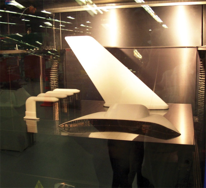 UAV replica fuselage and wings, manufactured with the FDM process.