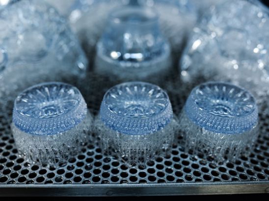 Somos WaterShed XC 11122 prototyping many parts in a Neo450 printer