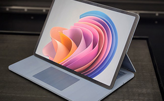 polyjet-printed-laptop-parts