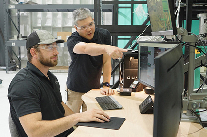 men-evaluates-3d-prototype-designs